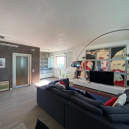 Venice Sky Tower Apartamento *